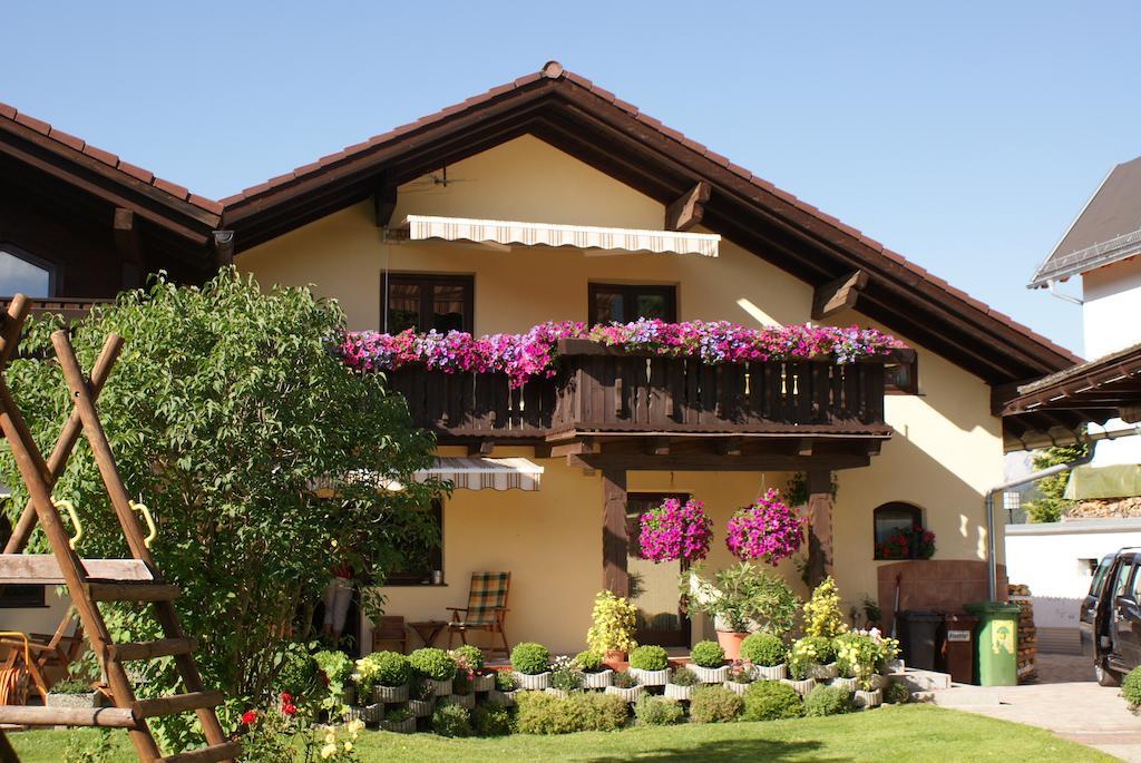 Haus Steinroeschen Apartment Seefeld in Tirol Exterior photo